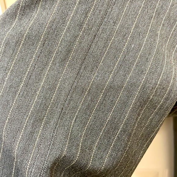 Loft grey dress pants - SZ 2 - Picture 6 of 7